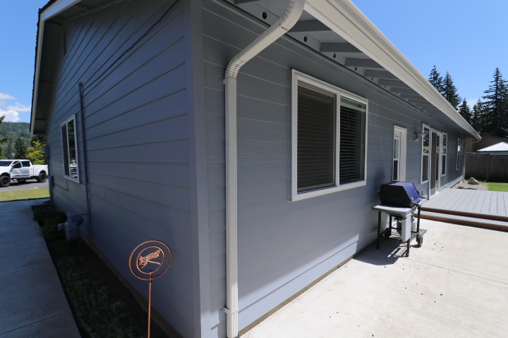 Best Exterior Sidinging project near HappyValley, WA
