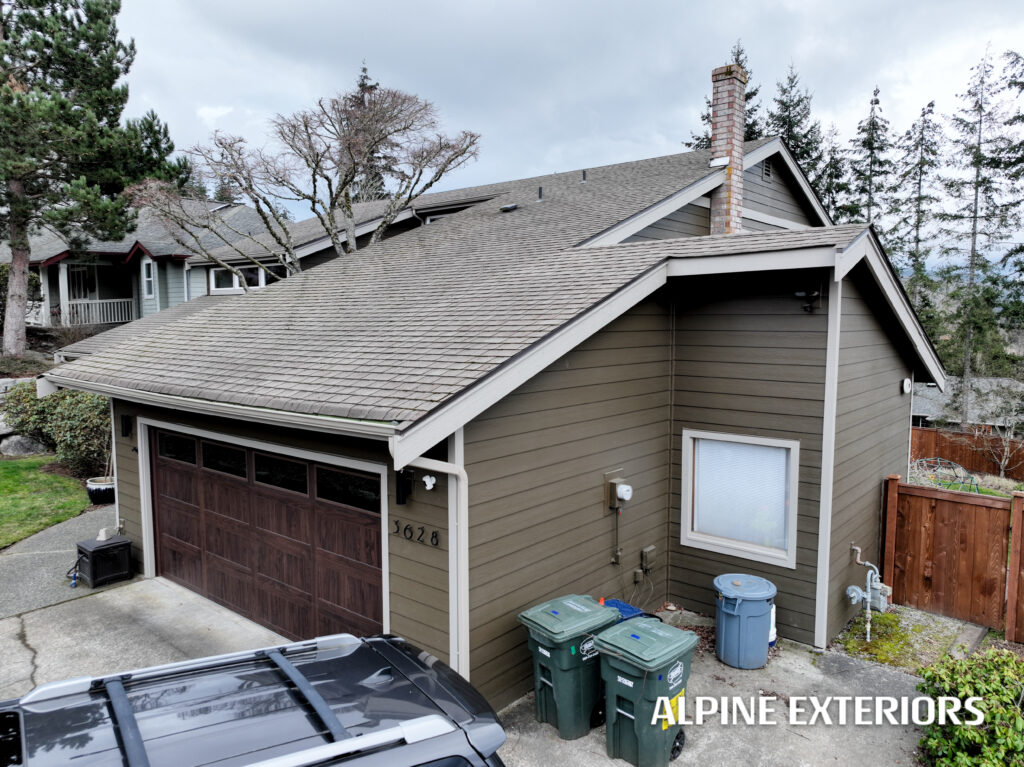 Exterior Contractor, Deck Construction, James Hardie Siding – 1 Holly View Way, Bellingham, WA
