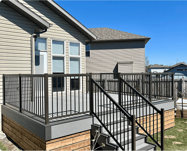 Div.home article image