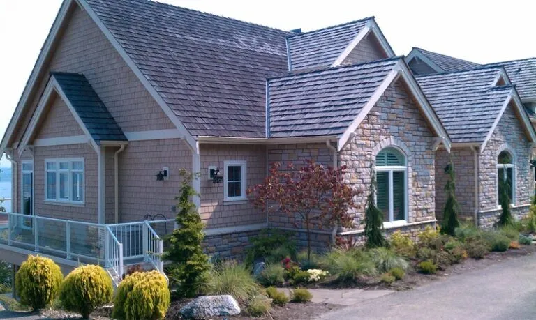 Repair siding 1 768x459