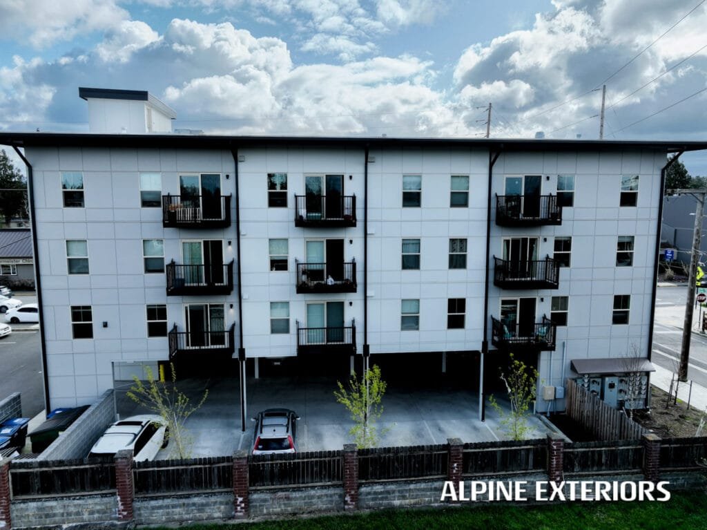 Stanwood hardie lap windows paint exterior