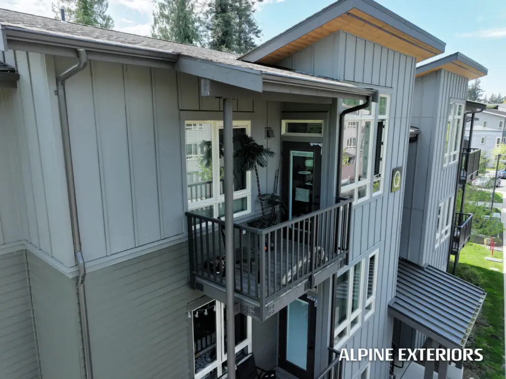 Mukilteo hoa siding removal and fiber cement installation project